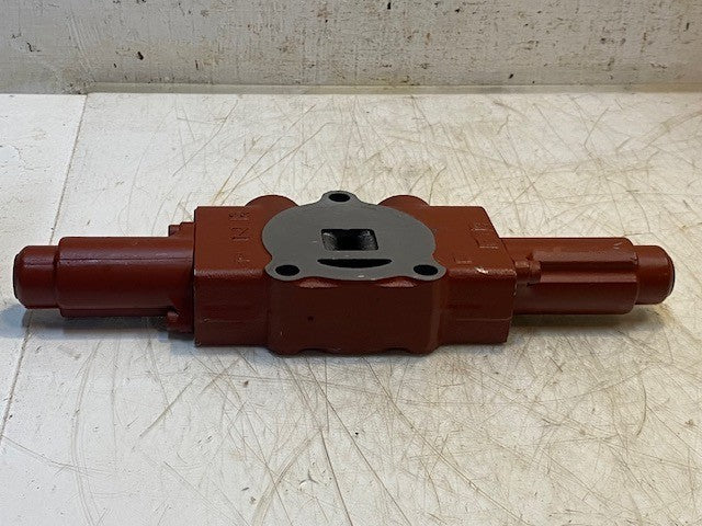 Kubota Spool Valve Block Section Z29 | F1C | 11-3/4" L Hydraulic Control Valve