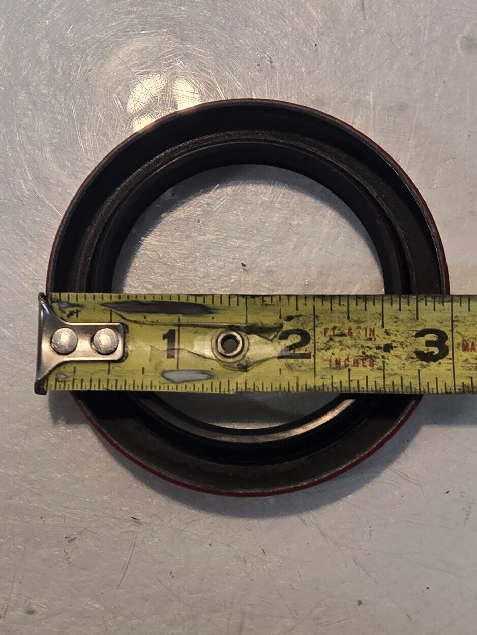 3 Quantity of National 472015 Oil Seals 3" OD 2" ID 3/8" Thick (3 Quantity)