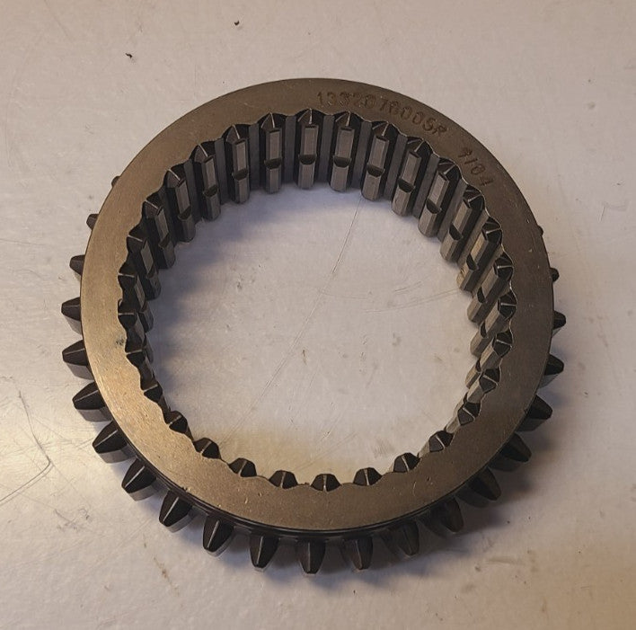 Transmission 1-2 Slider & Reverse Gear 32 Tooth 1332-070-005 | 1332070005R