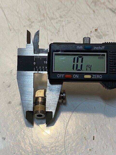 30 Qty of 1/4 x 1/8 NPT Elbow Fittings 7mm Female End 10mm Male End (30 Qty)