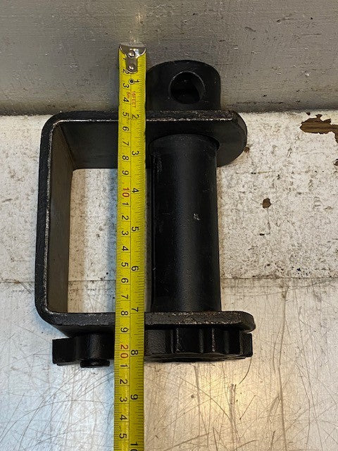 ITW Cargo Safe Standard Weld-On Trailer Winch 8" Long 5-1/2" Tall 3-1/2" Wide