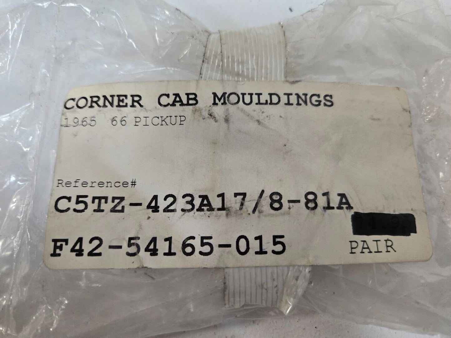 Corner Cab Mouldings for 1965-66 Ford Pickup C5TZ-423A17/8-81A | F42-54165-015