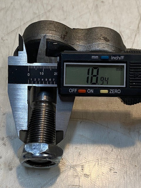 Tie Rod End 7" Long 4-3/4" Wide 21mm Thread 19mm Thread 19mm Bore