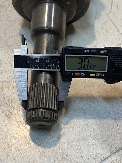 Ford CV Axle Shaft Joint E9SW BA 22294 | 1959 | 31-1/2" L 28-Spline REMFG STA2