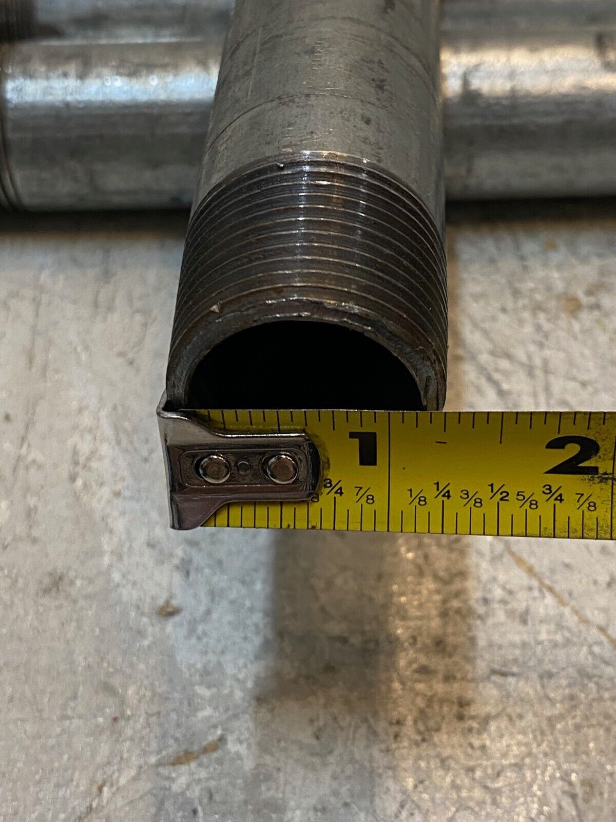 4 Quantity of 24" Steel Pipes 33mm OD 26mm ID (4 Quantity)