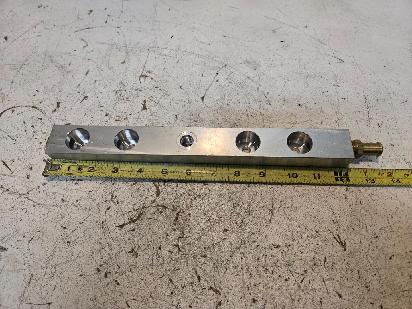 Injector Rail R8-52728-001 for IMPCO | 1110