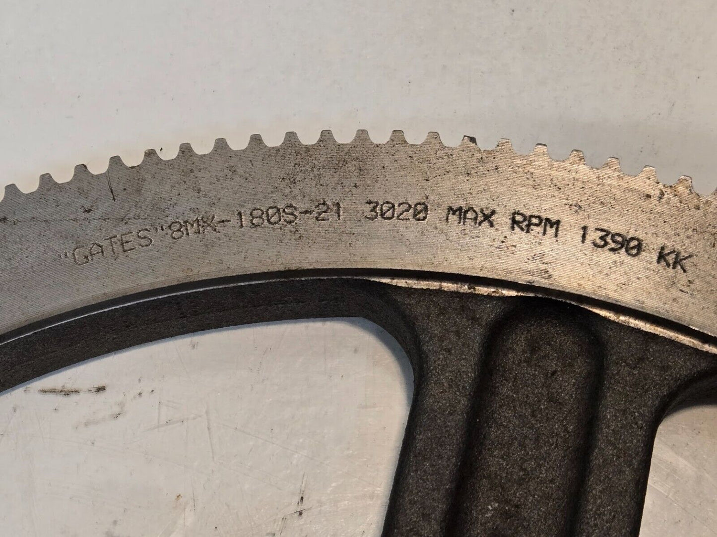 Gates 8MX-180S-21 Poly Chain Sprocket | 3020 Maximum RPM 1390 KK  18" Diameter