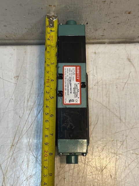 NUMATICS 153SS63AK000030 3 Position 4-Way Closed Center Solenoid Valve