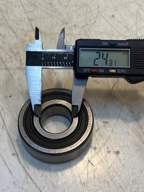 4 Quantity of SKF 6305-2RS1/LHT23 Sinlge Row Ball Bearings 25x6217mm (4 Qty)