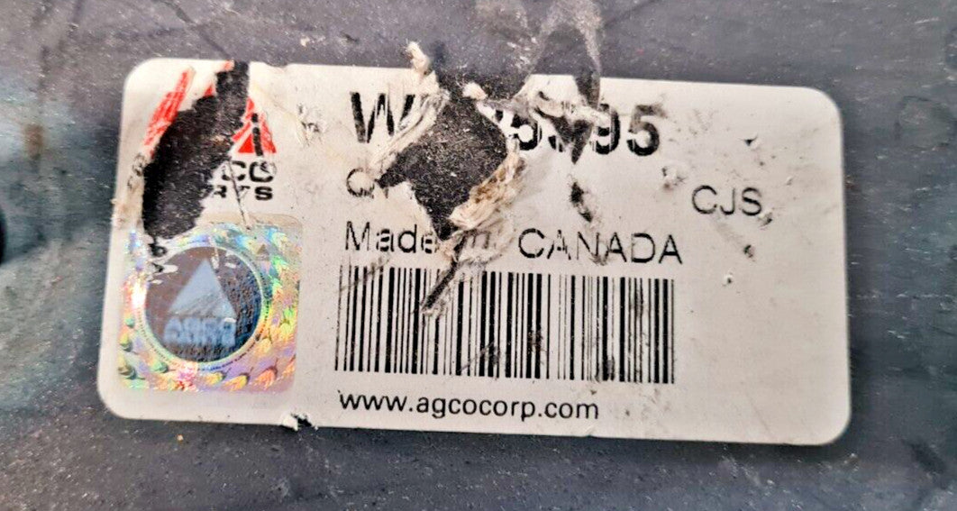 Agco Rest Pad with Studs 6.5"x3.5"x1.5"