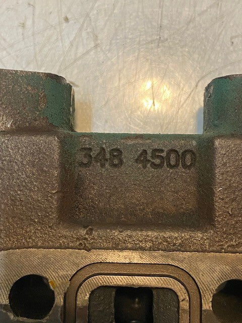 Hydraulic Valve Sectional 348-4500 | 271 | 31mm Bore | 14-1/4" L 6-1/4" W 2" Thi