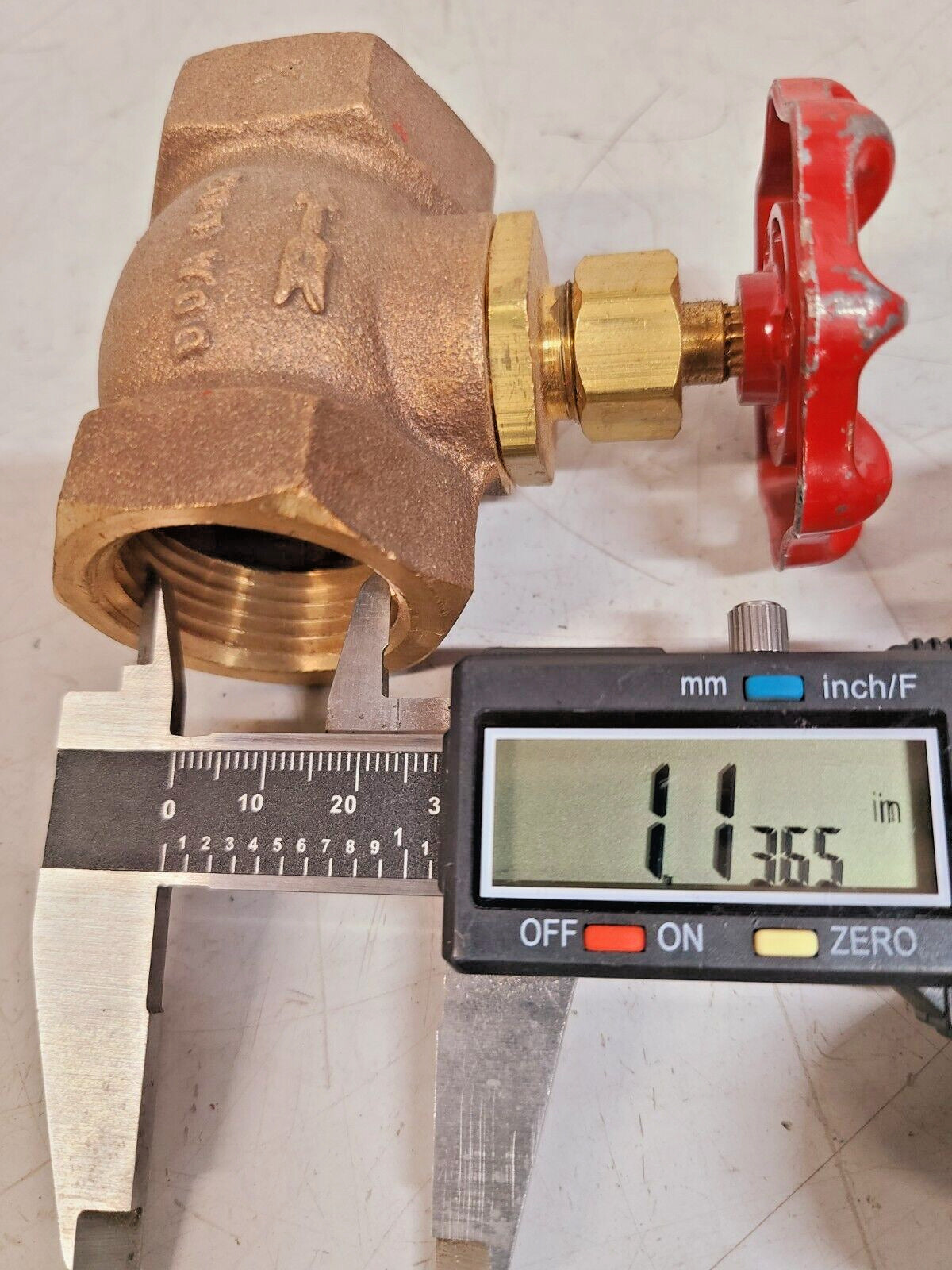 United Brass Works 1" Globe Valve 200 WOG