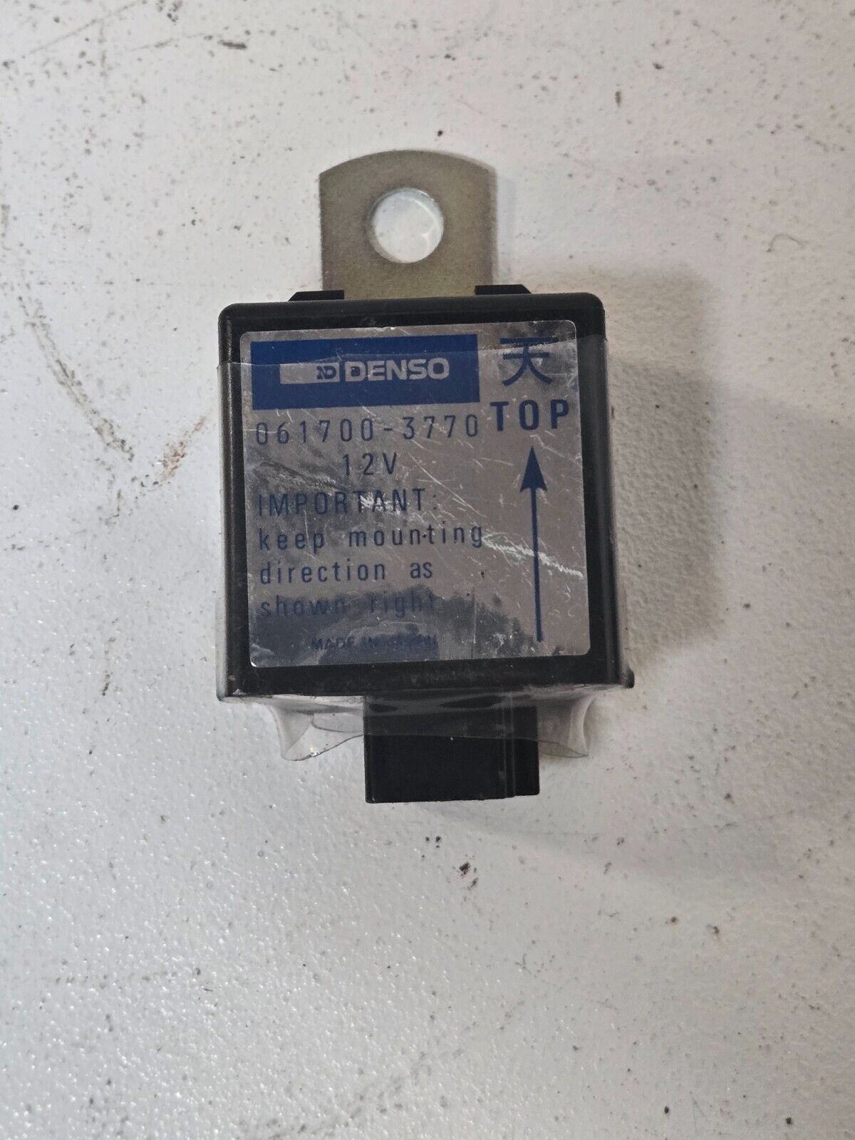 Denso Relay 061700-3770 | 12 V