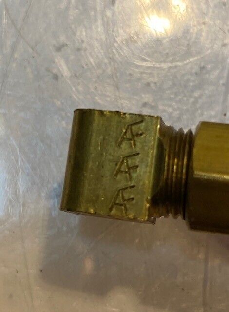 65 Qty of AF 90 Degree Brass Compression Elbow Fittings 10mm & 11mm Threads