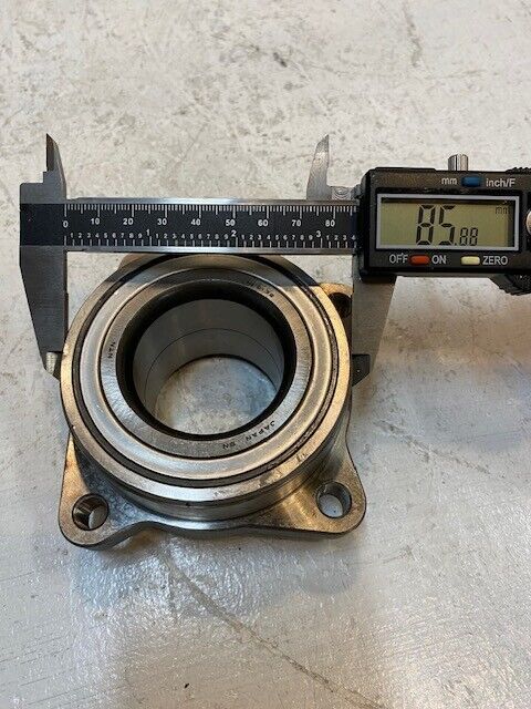 NTN HUB132 Wheel Bearing 86mm OD 45mm Bore 8mm Holes