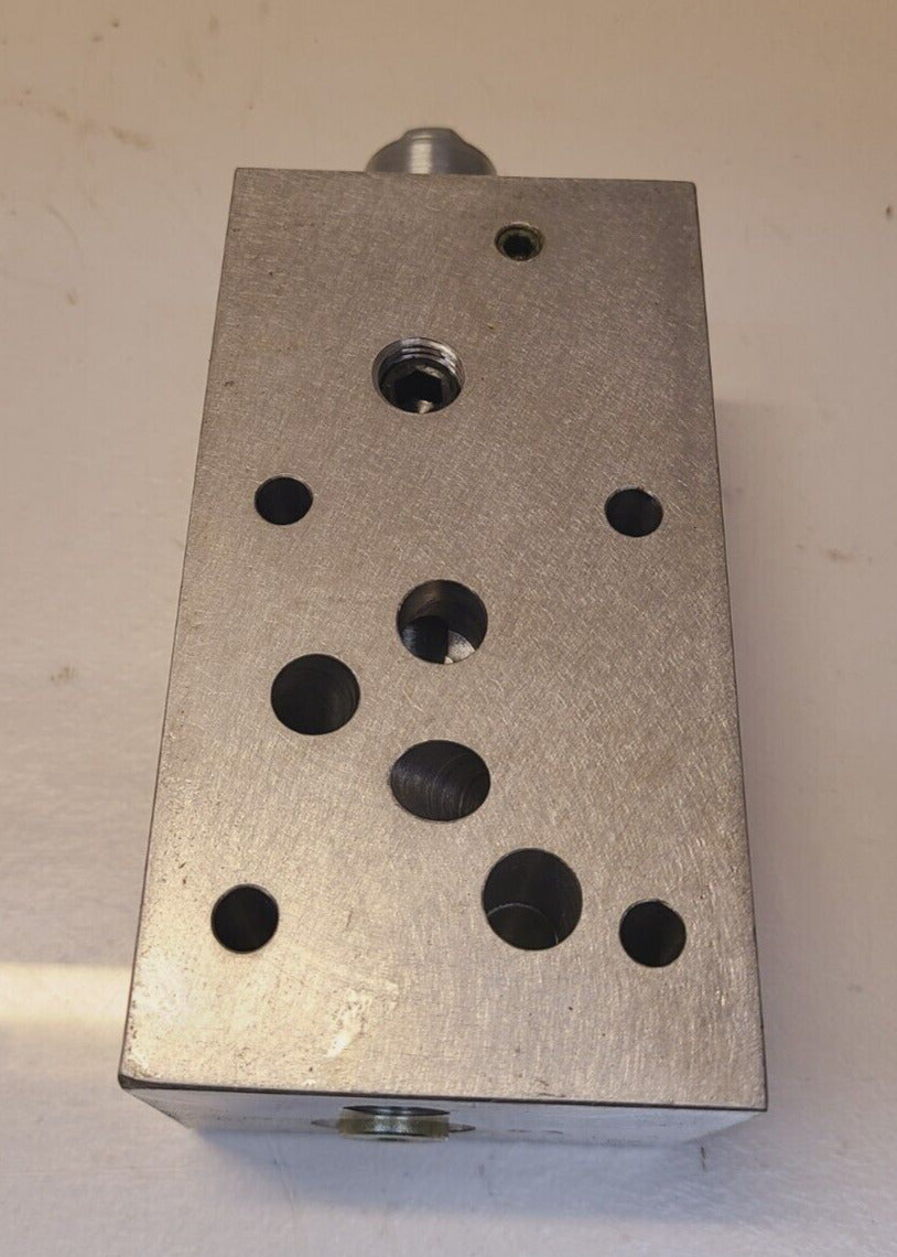 Continental Hydraulic Counterbalance Valve with Check B Port P12S-CB-150-G-S-B