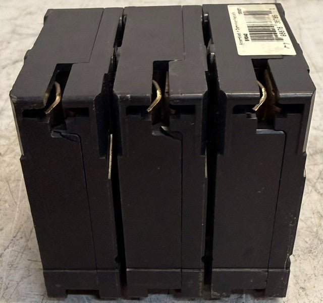 Eaton BR340, 3 Pole Plug-On Thermal Magnetic Minature Overload Protection