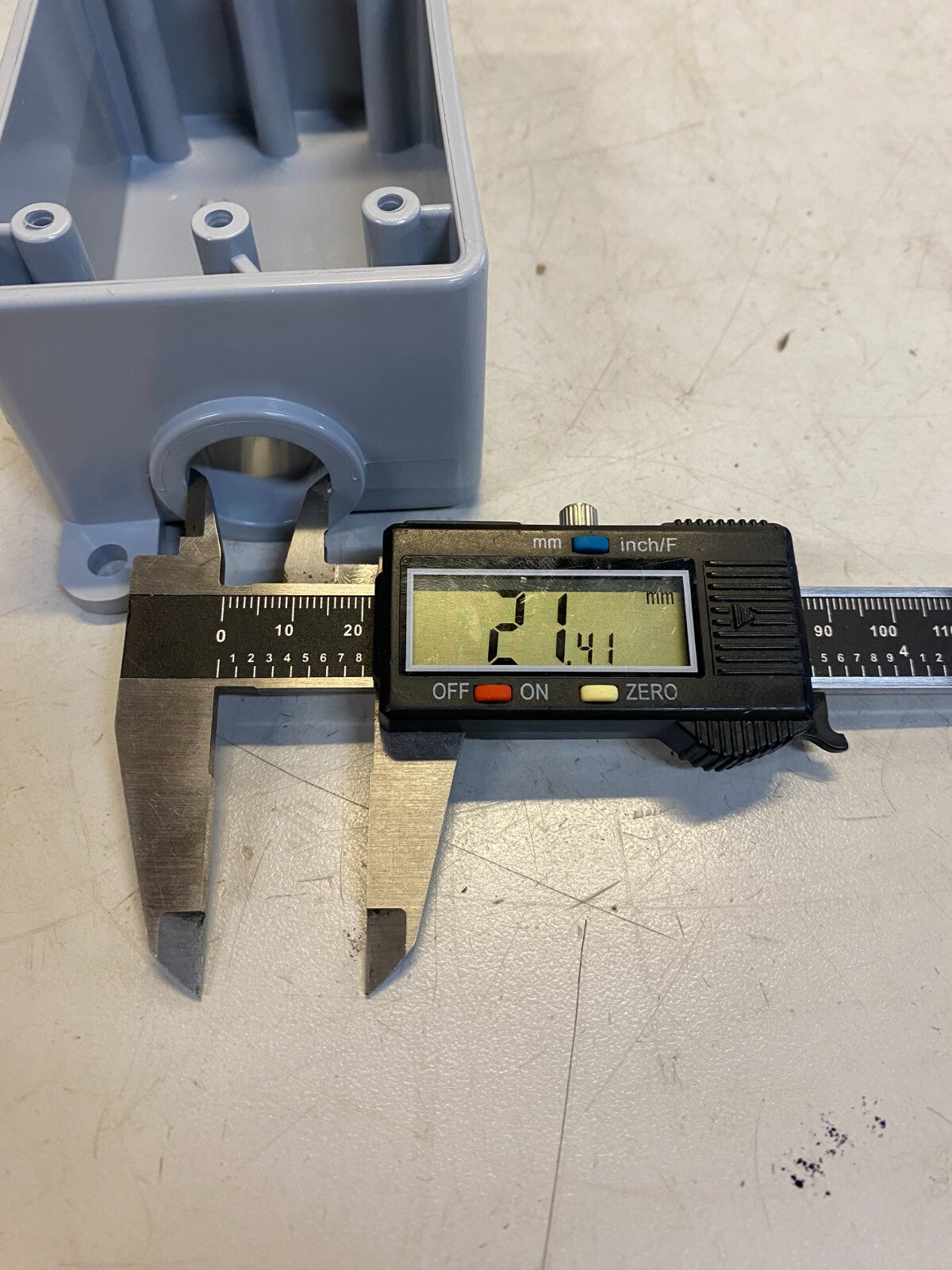 Box of 10 Pcs of Kraloy 078229 PVC Fittings 1/2" FSE 05-1/2"/16mm