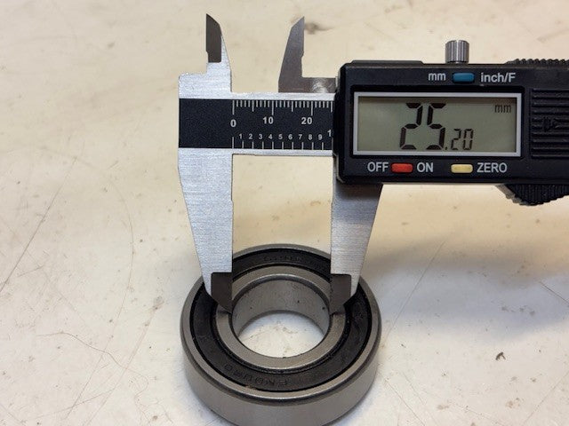 7 Quantity Enduro Single Row Ball Bearing 52x25x15mm | 6205RSC3 (7 Quantity)