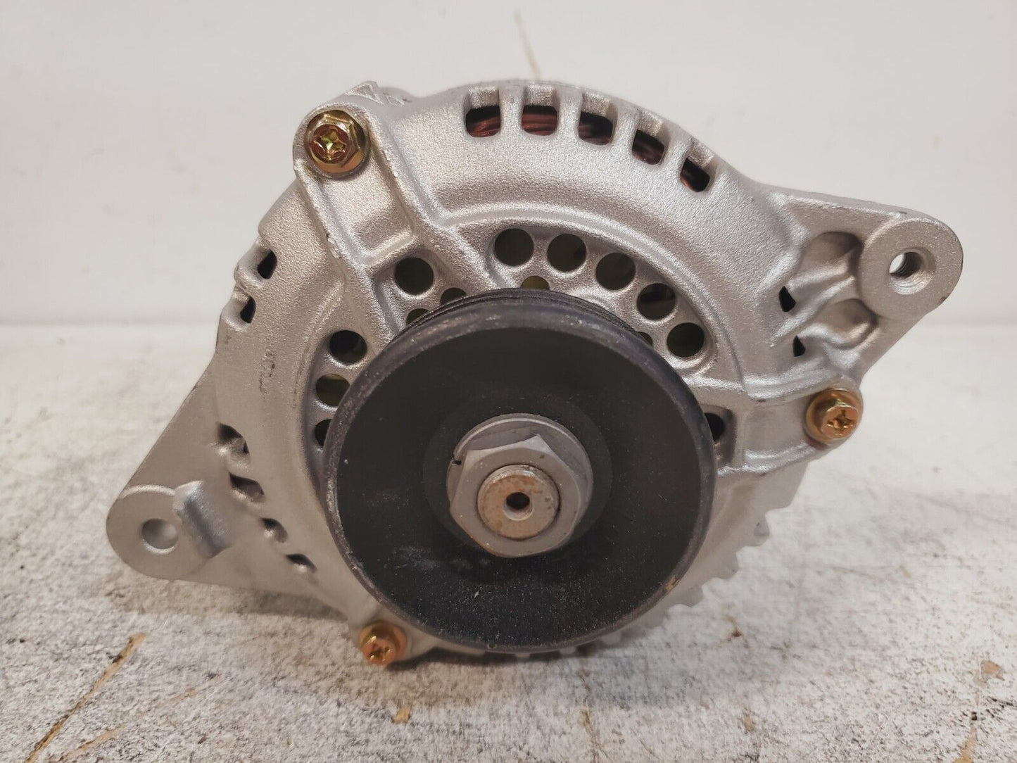 World Class Remanufactured Alternator 14879 32 | J305 | #2