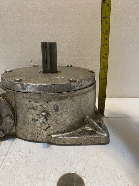 Speed Reducer Gearbox 35mm 2-5/8" Shaft National 471760 THE S30400
