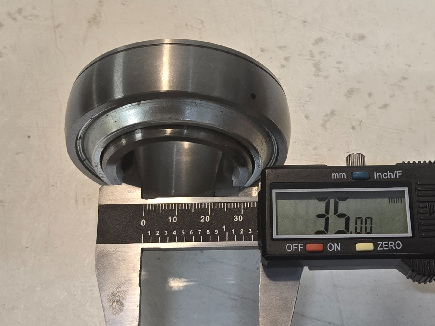 Insert Bearing GLH 21850 | 207-E3 | 72 mm OD x 35 mm Bore x 33.29 mm Thick