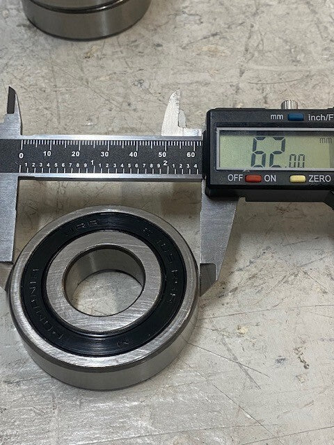 7 Qty of URB 6305RSR Romania 17x25x62mm Deep Groove Ball Bearings (7 Quantity)