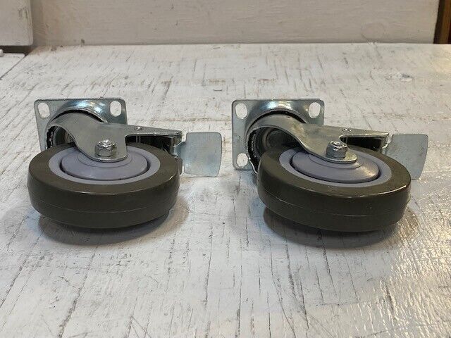 2 Pack of Equiptment Plate Casters with 4in Polyurethane Wheels (2 Quantity)