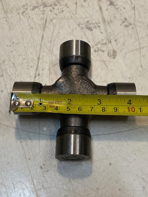 2 Quantity of Federal Mogul MOOG U-Joints 330 | 015-2086-0 (2 Quantity)