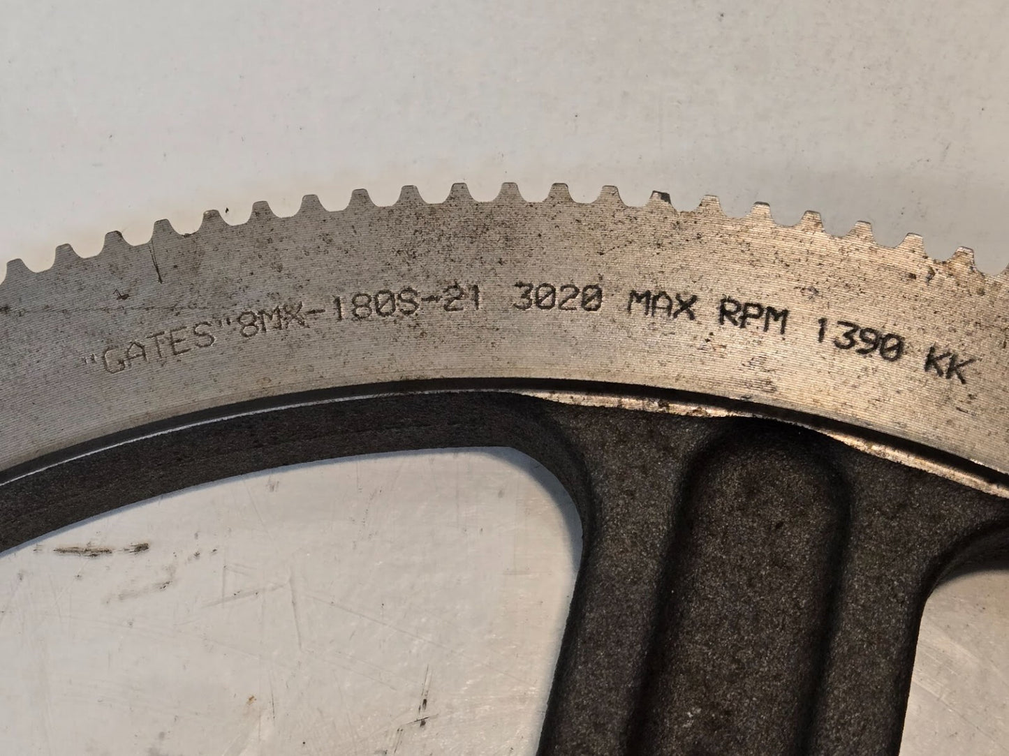 Gates 8MX-180S-21 Poly Chain Sprocket | 3020 Maximum RPM 1390 KK  18" Diameter
