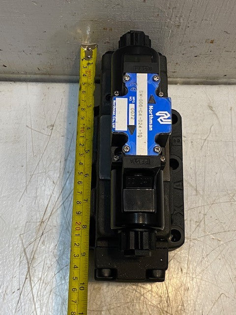 NORTHMAN SW-G06-C4-D24-10 SOLENOID DIRECTIONAL VALVE DC 24V, YPT, XAB, APB