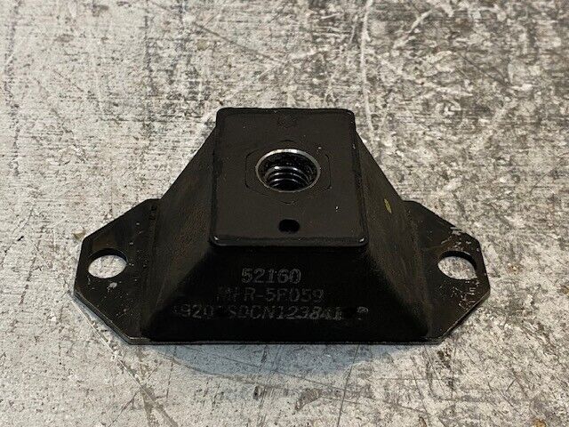 Compression Mount 52160 MFR-5P059 | 4-5/16" L 1-1/2" H 2" W 11mm Bore