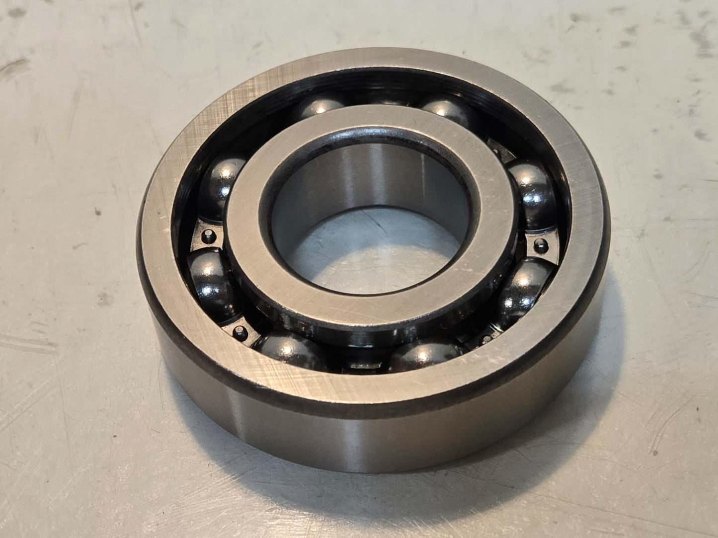 2 Quantity of Ball Bearings 6306 | 72 mm OD x 30 mm Bore x 19 mm Thick (2 Qty)