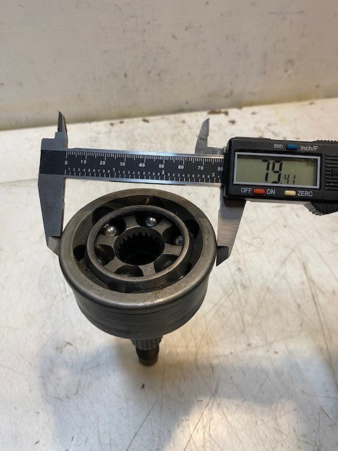 Constant Velocity CV Joint 16mm End 18mm Thread 22-Spline 24mm