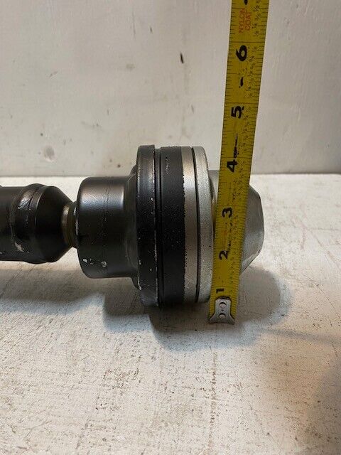 Detroit Axle DR-8 13728 | 20190123 Front Drive Shaft