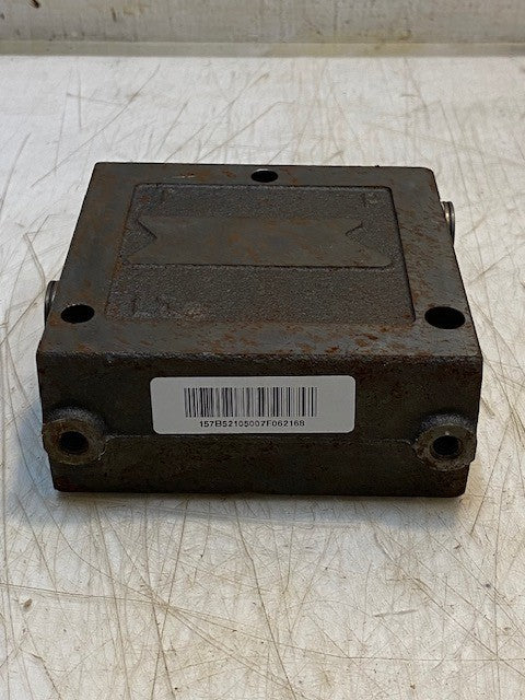 Sauer-Danfoss 157B5210 Hydraulic Pump Side Inlet Module 25HR, 407A, 5007F062168