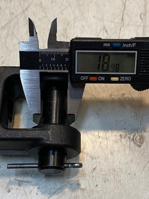 Speedaire 6X482 Rod Clavis & Pin Kit 18mm Bore