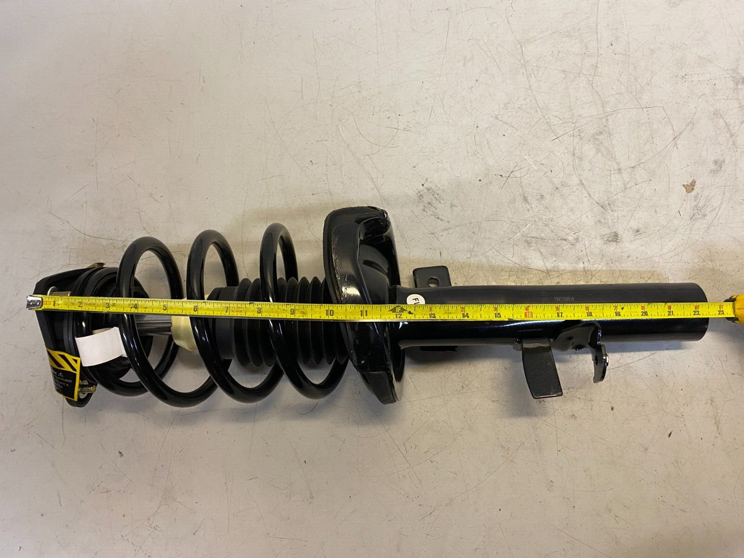 UNITY AUTOMOTIVE 11085 Front Left Strut 2012-2016 Ford Focus