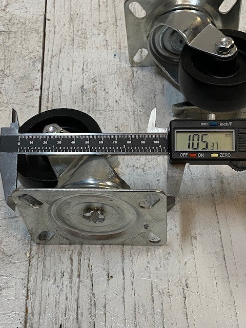 2 Pack of Standard Plate Casters 105mm Base 75mm OD 32mm Treadwidth(2 Quantity)