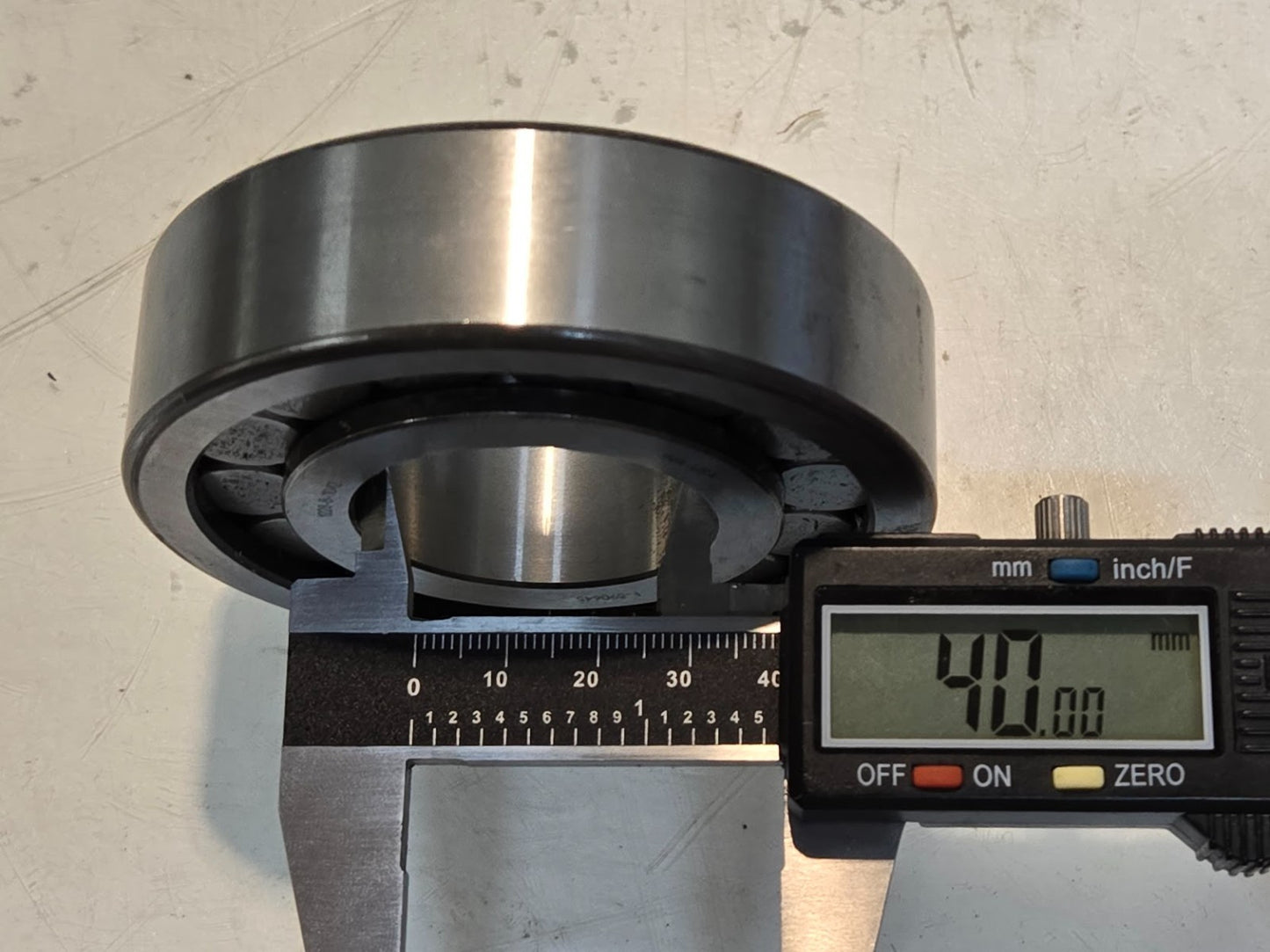 INA Cylindrical Roller Bearing 1228-B-1042 | F-390645 | 90 mm OD x 40 mm Bore