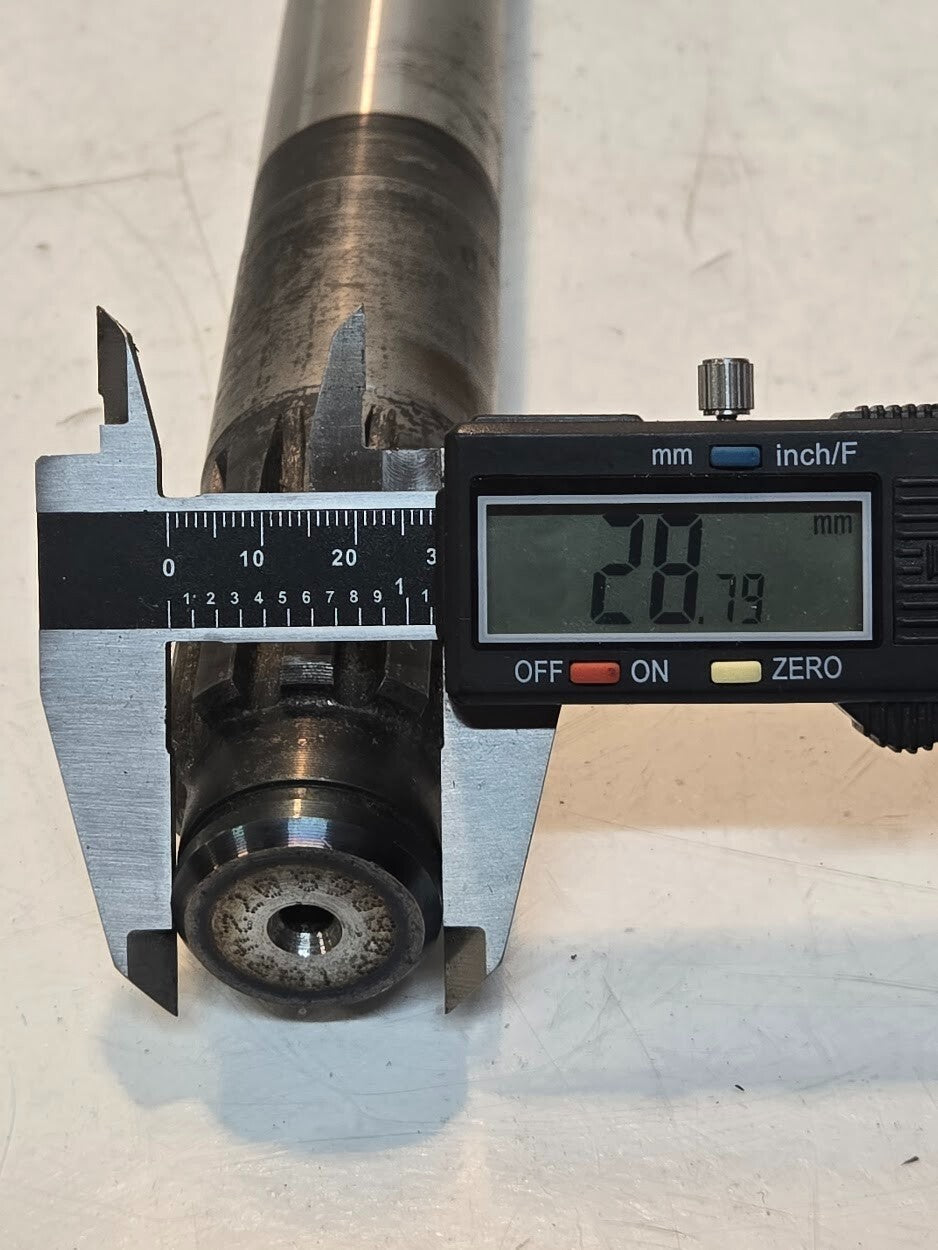 Spicer LHAir Brake S Cam Shaft AD60L | 18-995 | 80806807242A1 | 13.5" Cam Length