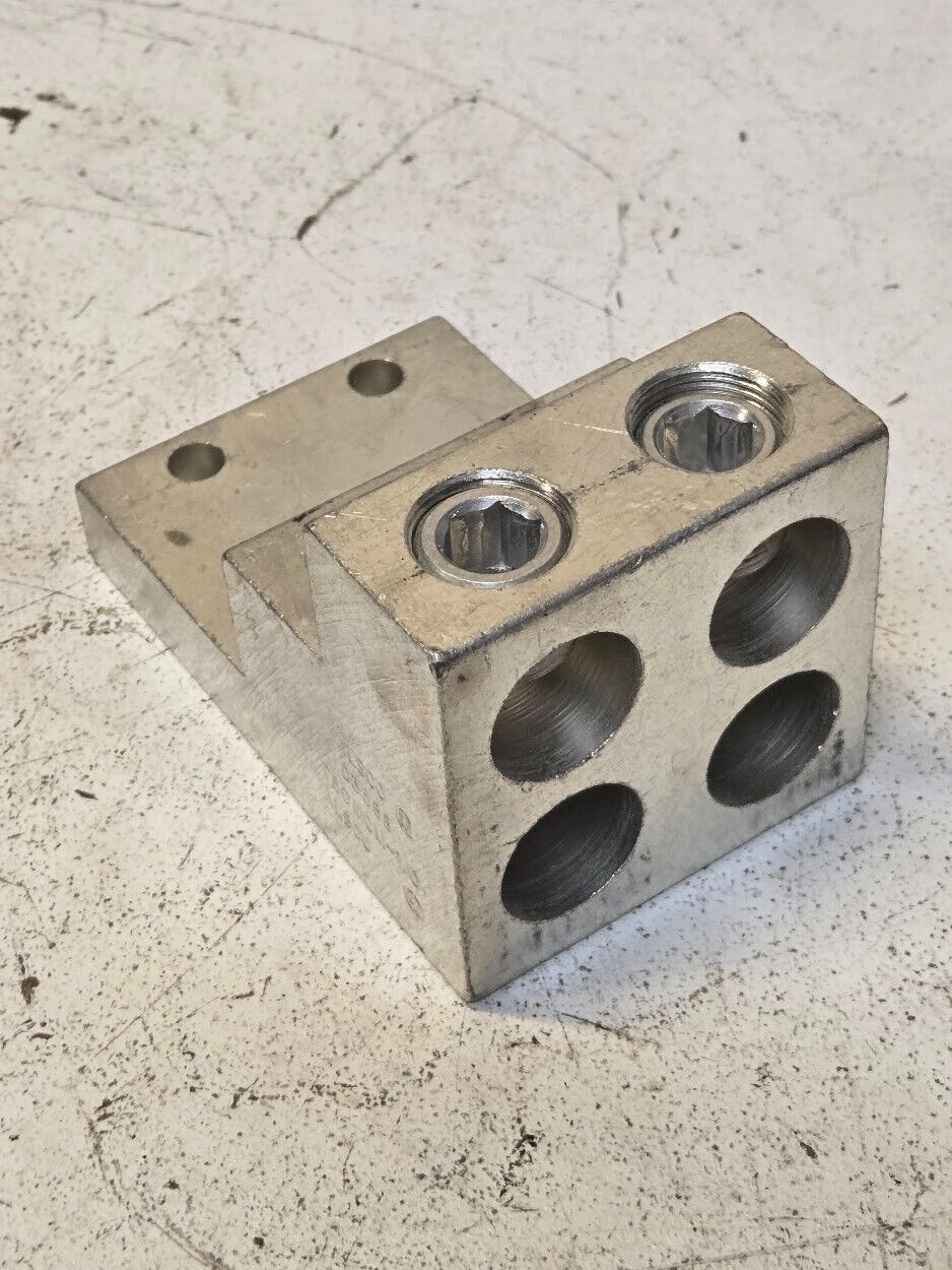 ILSCO D3588 Aluminum Block Lug 750MCM-1/0 AL9CU