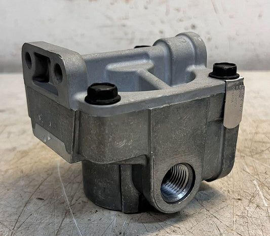 Haldex Pilot Relay Valve Truck Air Brake System N30096PA | 064A6A | RB000