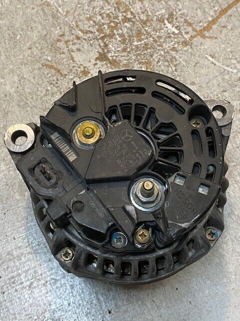 Bosch Alternator 0124515056 | BR14-MO | 0111549102