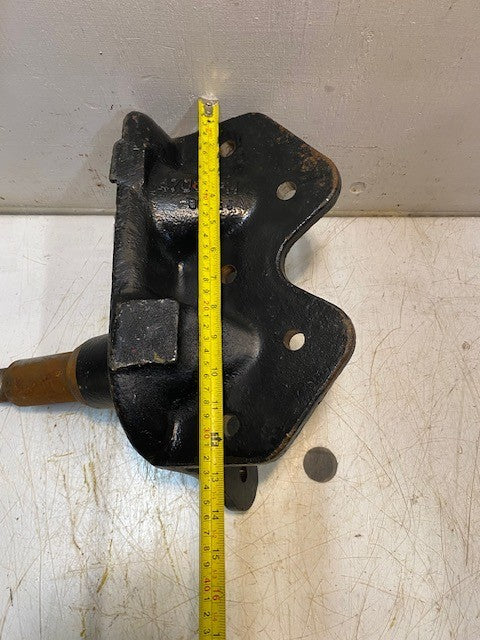 Boss J Front Steering Knuckle 47087-M | 47088-4 Suspension Spindle Hub Carrier