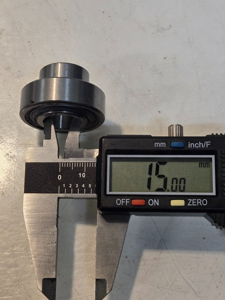 9 Quantity of Metal Shielded Ball Bearings 202RRE | 35 mm OD 15 mm Bore (9 Qty)