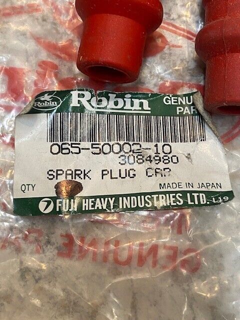 8 Quantity of Robin Red Spark Plug Caps 065-50002-10 | 3084980 (8 Quantity)