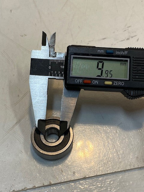 10 Quantity of Deep Groove Sealed Ball Bearings 6200RS 10x30x9mm (10 Quantity)