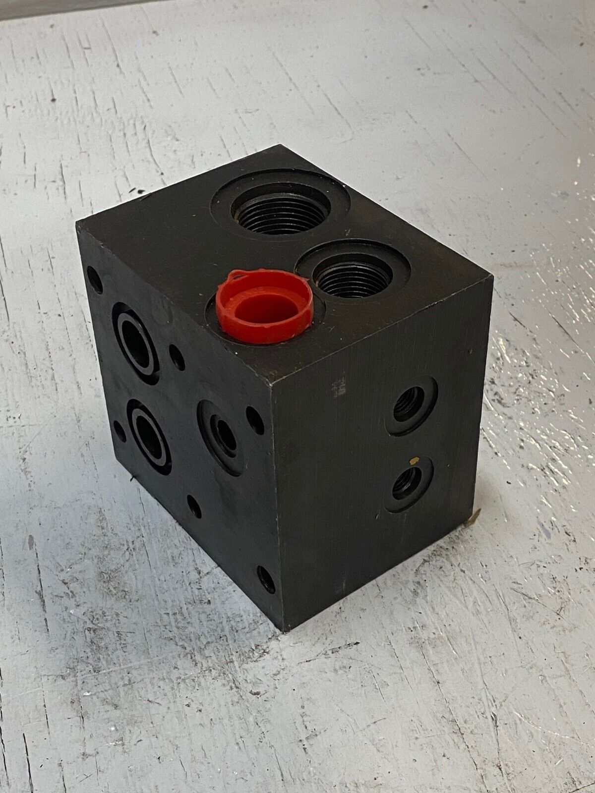 Hydraulic Manifold Block 3-1/4" x 4-1/8" x 4"