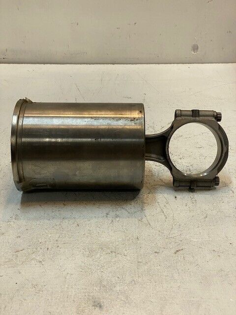 Compressco Piston & Connecting Rod 81565-005 | 67mm Bore 10-1/2" Long